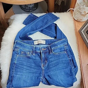 Hollister Super Skinny